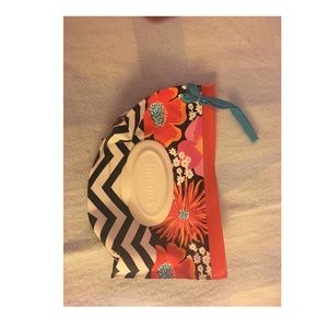 Wipe dispenser/ refill